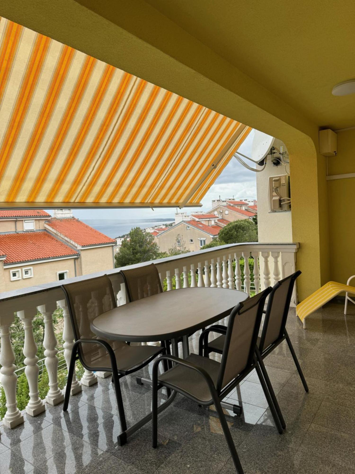 Haus Ella Novi Vinodolski Exterior foto
